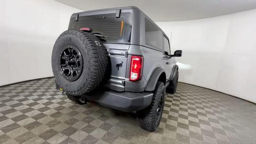 Carbonized Gray Metallic 2021 Ford Bronco Base