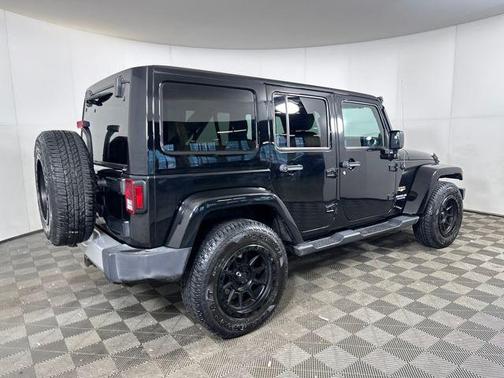 2012 Jeep Wrangler Unlimited Sahara