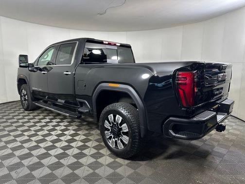2025 GMC Sierra 2500 Denali