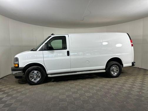 2024 Chevrolet Express 2500 Work Van