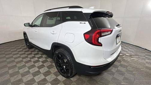 Summit White 2022 GMC Terrain SLE