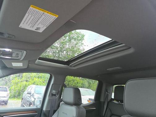 Glacier White Tricoat 2026 GMC Sierra 1500 Denali