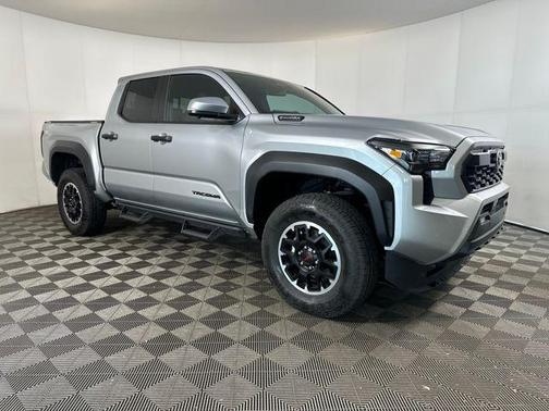 2025 Toyota Tacoma Hybrid 4D Crew Cab 4WD