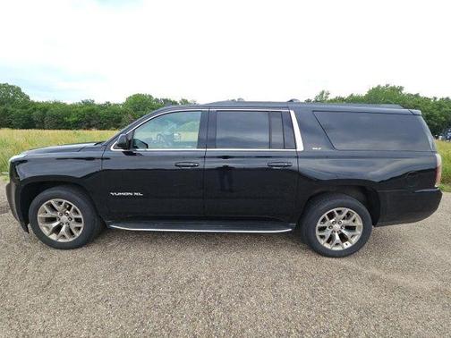 Onyx Black 2018 GMC Yukon XL SLT