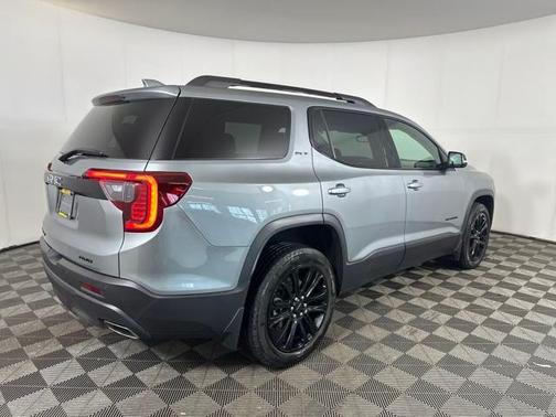 2023 GMC Acadia AWD SLT