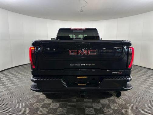 2024 GMC Sierra 2500 AT4