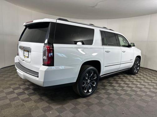 Summit White 2020 GMC Yukon XL Denali