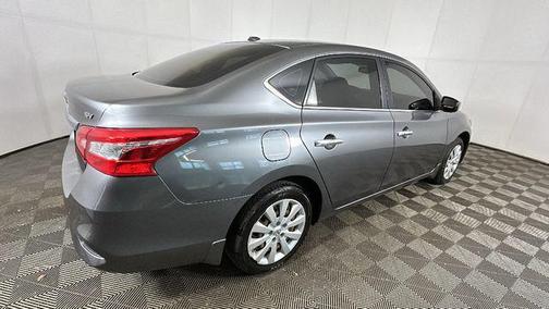Gun Metallic 2016 Nissan Sentra SV