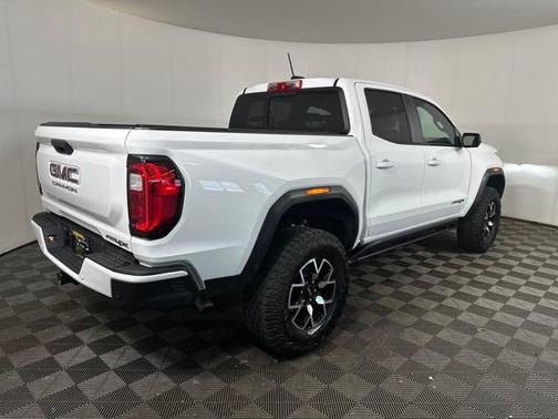 2024 GMC Canyon AT4X