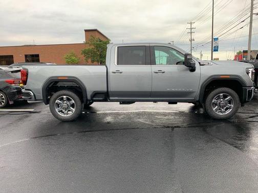 2026 GMC Sierra 2500 SLE