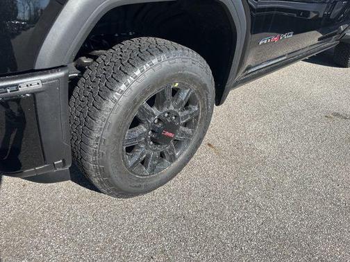 2026 GMC Sierra 2500 AT4