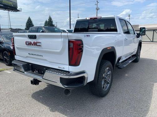 2025 GMC Sierra 2500 SLT