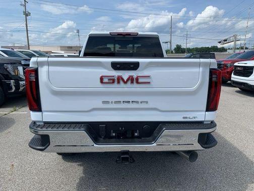 2025 GMC Sierra 2500 SLT