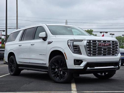Summit White 2026 GMC Yukon XL Denali
