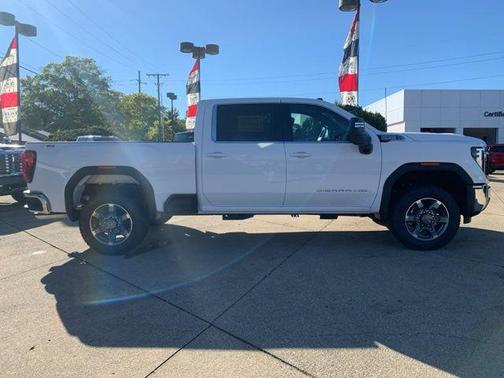2026 GMC Sierra 2500 SLE
