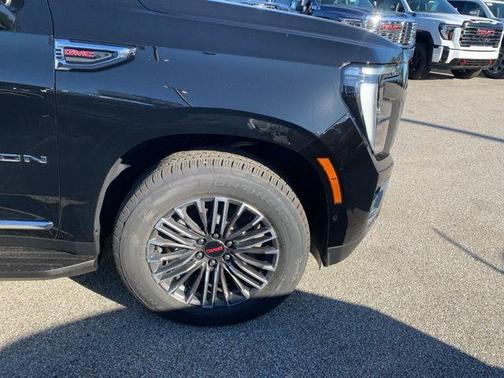 2026 GMC Yukon XL 4WD Elevation
