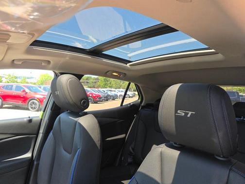Ebony Twilight Metallic 2026 Buick Encore GX Sport Touring