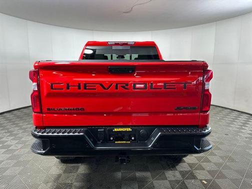 2025 Chevrolet Silverado 1500 ZR2