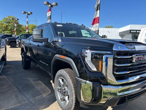 2026 GMC Sierra 2500 SLE