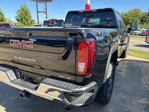 2026 GMC Sierra 2500 SLE