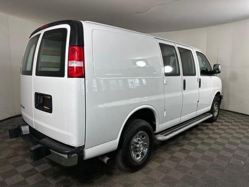 2024 Chevrolet Express 2500 Work Van