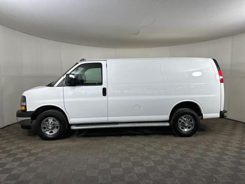 2024 Chevrolet Express 2500 Work Van