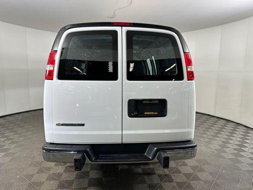 2024 Chevrolet Express 2500 Work Van