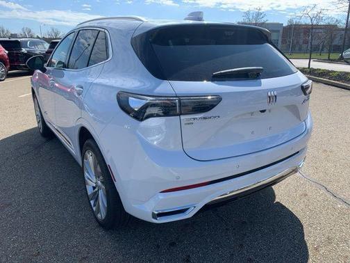 Iridescent White Tricoat 2026 Buick Envision Avenir AWD