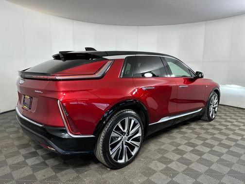 2024 Cadillac LYRIQ Luxury