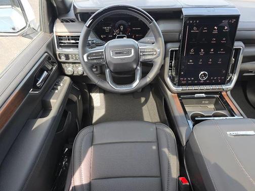 Glacier White Tricoat 2026 GMC Yukon Denali