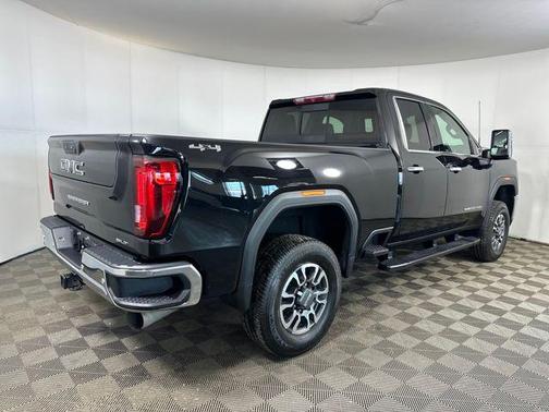 2021 GMC Sierra 2500 SLT