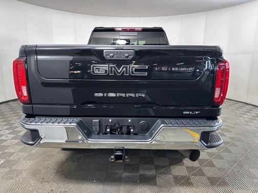 2021 GMC Sierra 2500 SLT