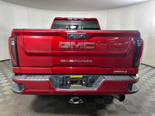 2024 GMC Sierra 2500 AT4