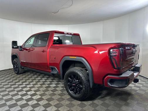 2024 GMC Sierra 2500 AT4