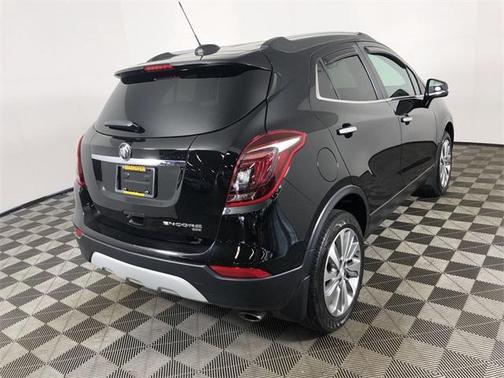 Photo 2 of 25 of 2019 Buick Encore Preferred