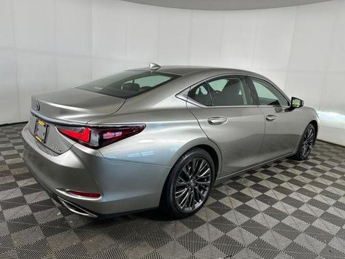 2020 Lexus ES 350 Base