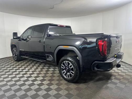 2023 GMC Sierra 2500 AT4