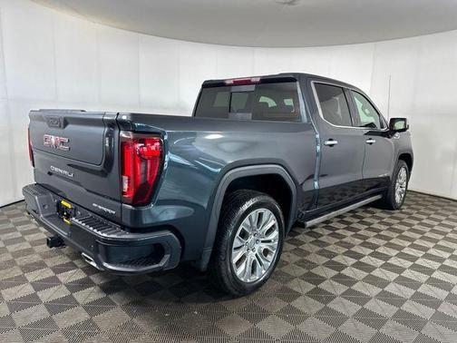 Hunter Metallic 2022 GMC Sierra 1500 Denali