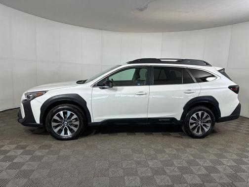 Crystal White Pearl 2024 Subaru Outback Limited XT