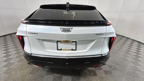 Crystal White Tricoat 2024 Cadillac LYRIQ Tech