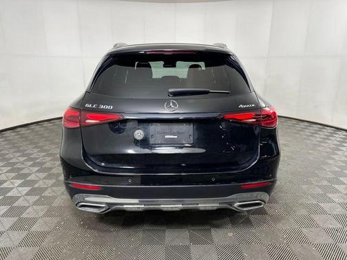 2023 Mercedes-Benz GLC 300 4MATIC