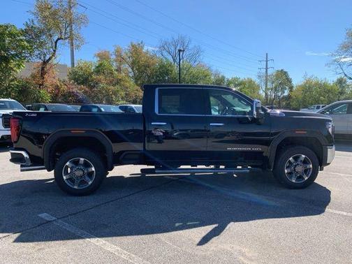 2025 GMC Sierra 2500 SLT