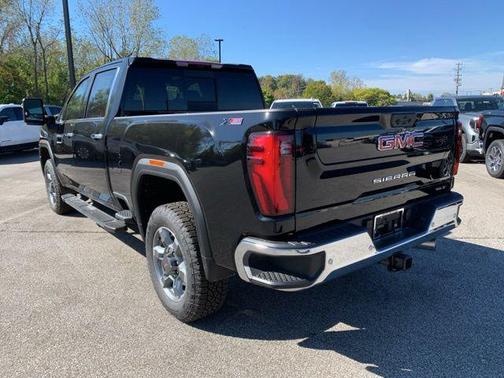 2025 GMC Sierra 2500 SLT