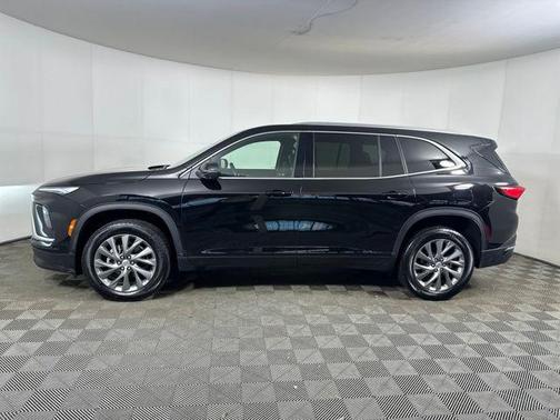 2025 Buick Enclave Preferred FWD