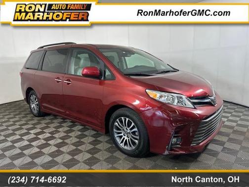 2019 Toyota Sienna XLE