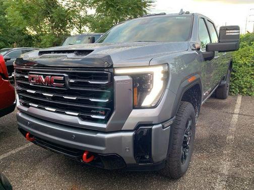 2025 GMC Sierra 2500 AT4