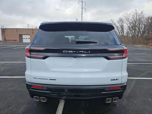 2026 GMC Acadia Denali