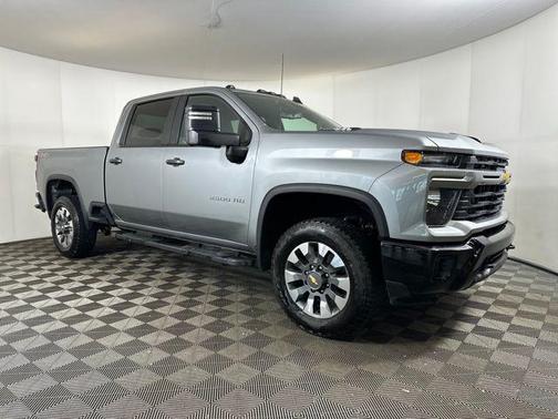 2024 Chevrolet Silverado 2500 Custom