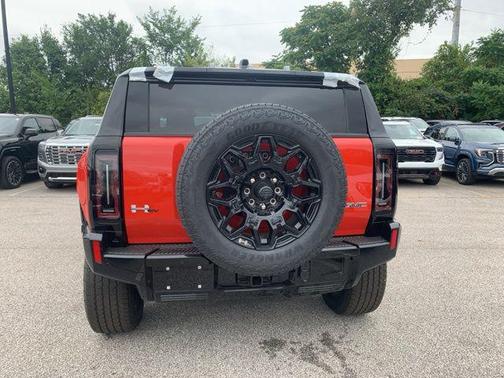 2026 GMC HUMMER EV SUV 2X