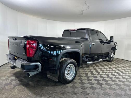 2021 Chevrolet Silverado 3500 LTZ